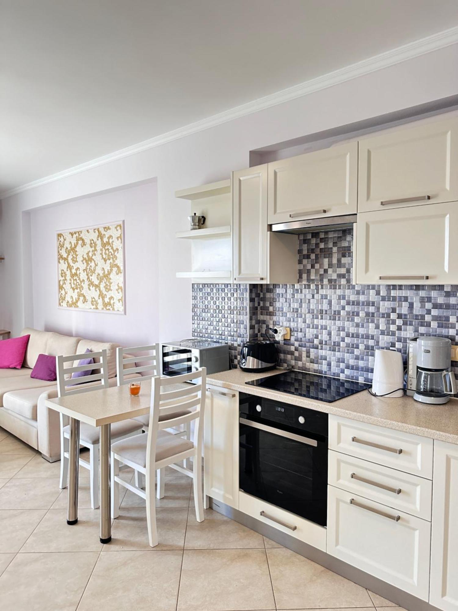 Apartment Violet Sea View