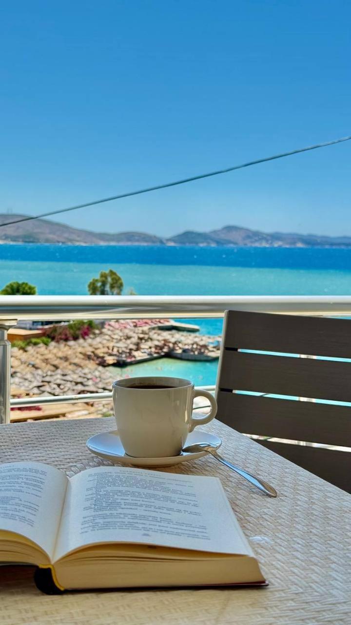 Apartment Violet Sea View